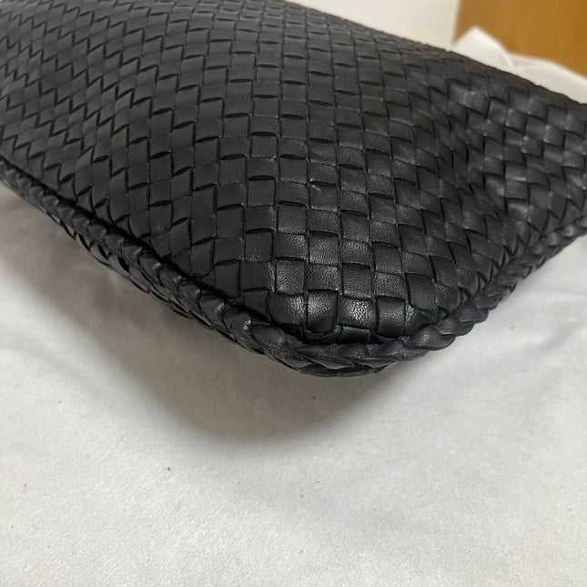 Bottega Veneta Veneta Intrecciato Hobo Bag Large Black Leather 47cm