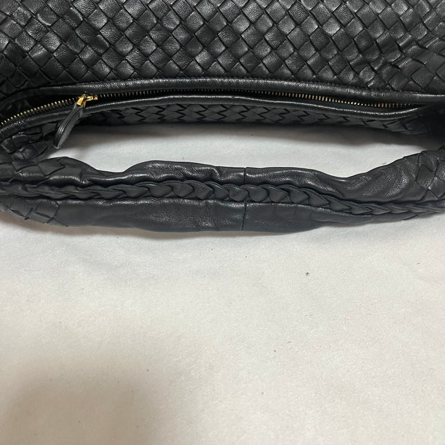 Bottega Veneta Veneta Intrecciato Hobo Bag Large Black Leather 47cm