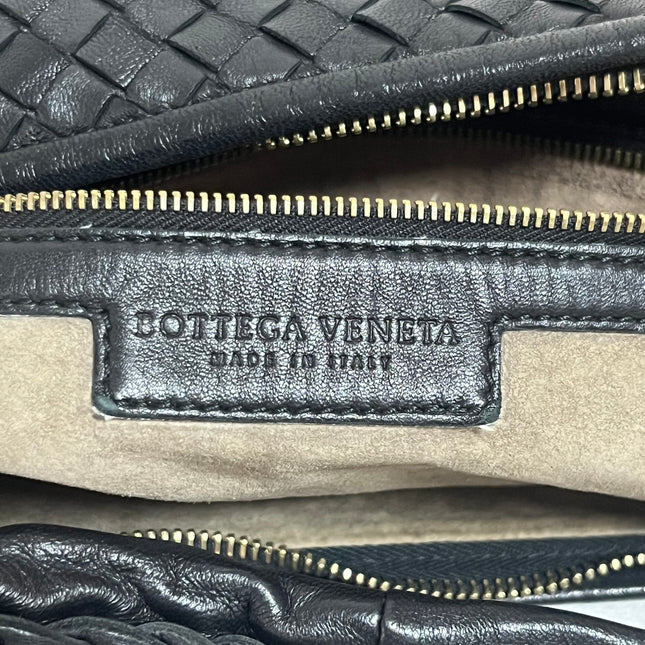 Bottega Veneta Veneta Intrecciato Hobo Bag Large Black Leather 47cm