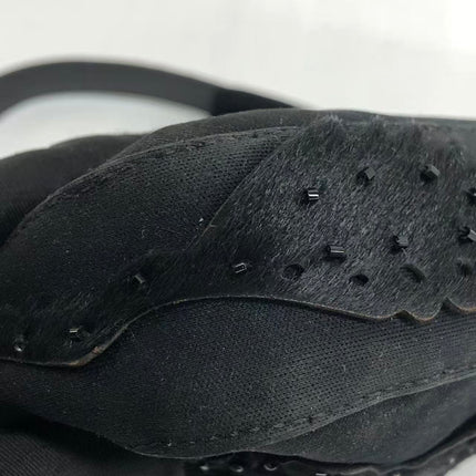 FENDI Baguette Vintage Black Cloth With Flower Embroidery Silver Hardware