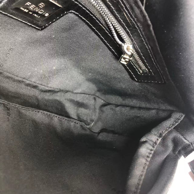 FENDI Baguette Vintage Black Cloth With Flower Embroidery Silver Hardware