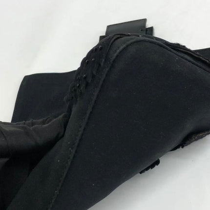 FENDI Baguette Vintage Black Cloth With Flower Embroidery Silver Hardware