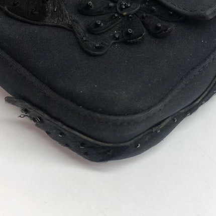 FENDI Baguette Vintage Black Cloth With Flower Embroidery Silver Hardware