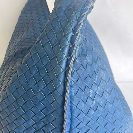 Bottega Veneta Veneta Hobo Navy Leather Bag Maxi 54cm