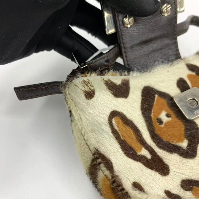 Fendi Mini Croissant Pony hair in Leopard print White Multicolor