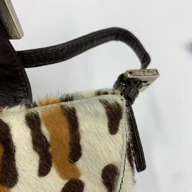Fendi Mini Croissant Pony hair in Leopard print White Multicolor