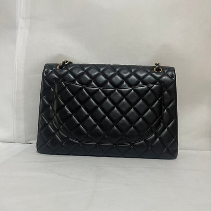 Chanel Classic Flap Maxi 2009 Black Lambskin Leather Single Flap with Gold Hardware
