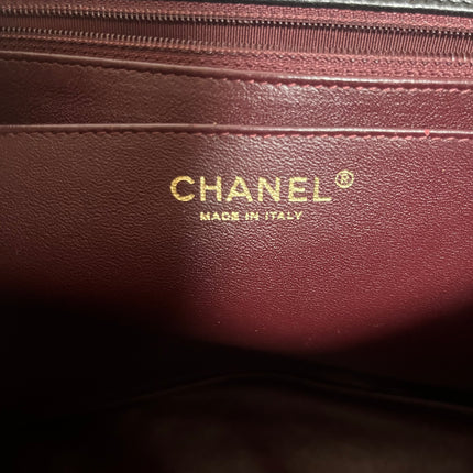 Chanel Classic Flap Maxi 2009 Black Lambskin Leather Single Flap with Gold Hardware