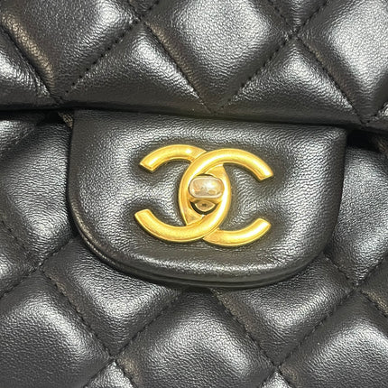 Chanel Classic Flap Maxi 2009 Black Lambskin Leather Single Flap with Gold Hardware