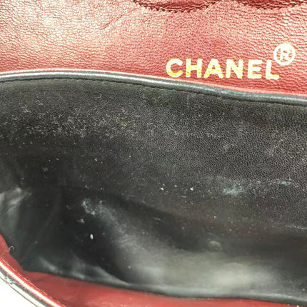 Chanel Classic Flap Vintage Medium Black Lambskin Leather with 24k Gold HW, 1994-1996
