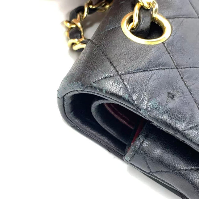 Chanel Classic Flap Vintage Medium Black Lambskin Leather with 24k Gold HW, 1994-1996