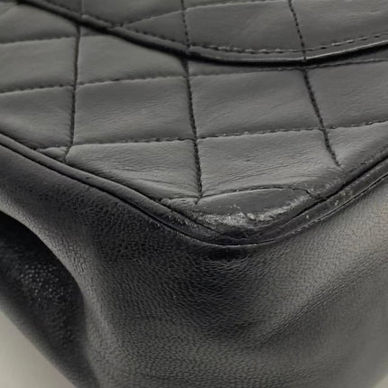 Chanel Classic Flap Vintage Black Lambskin Leather with Gold Hardware Chain Strap