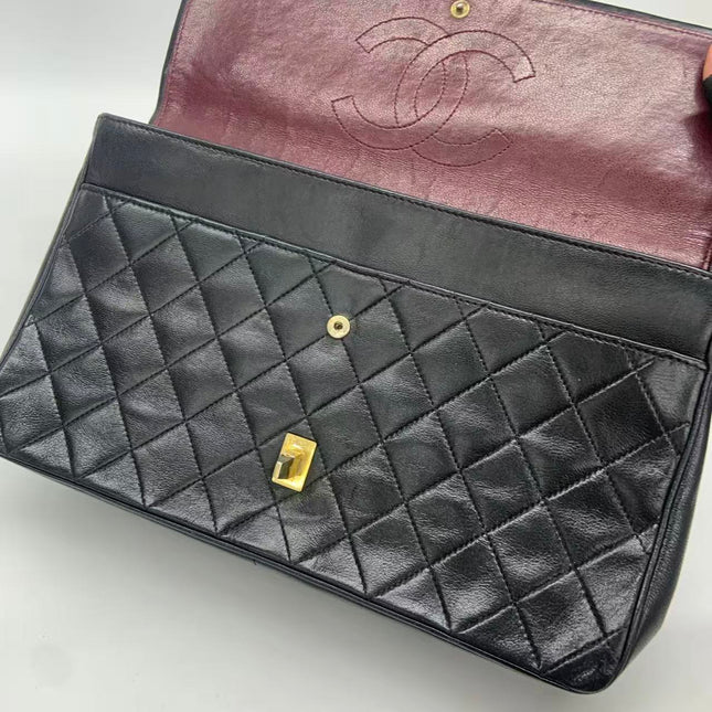 Chanel Classic Flap Vintage Black Lambskin Leather with Gold Hardware Chain Strap