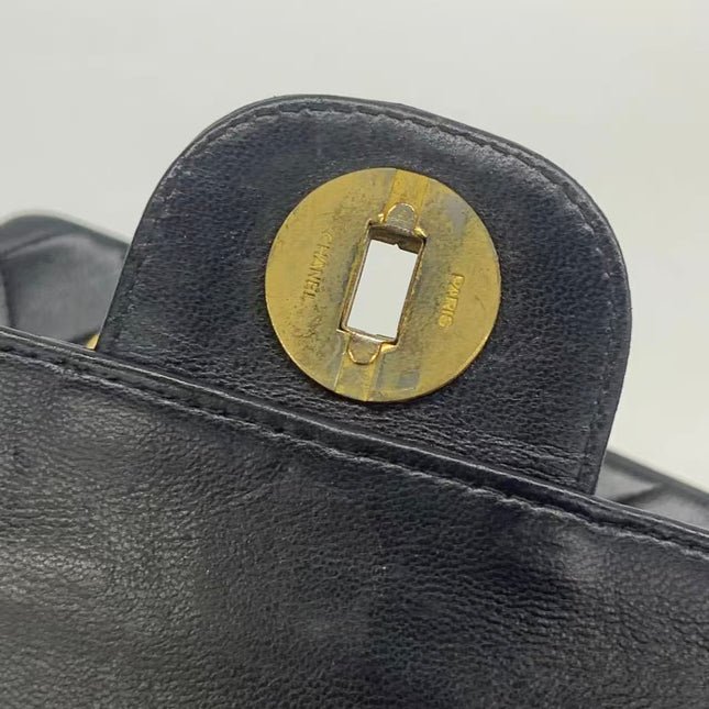 Chanel Classic Flap Vintage Black Lambskin Leather with Gold Hardware Chain Strap