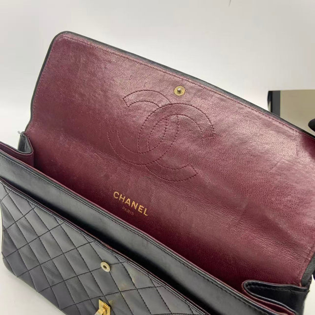 Chanel Classic Flap Vintage Black Lambskin Leather with Gold Hardware Chain Strap