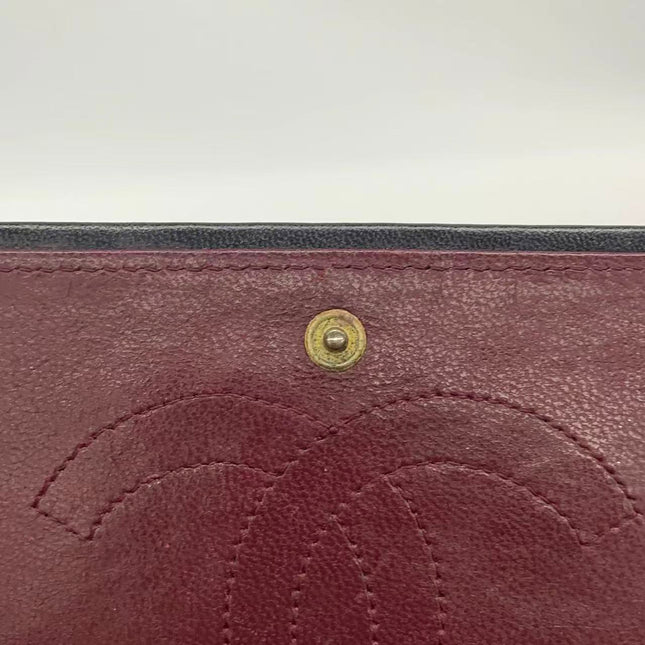 Chanel Classic Flap Vintage Black Lambskin Leather with Gold Hardware Chain Strap