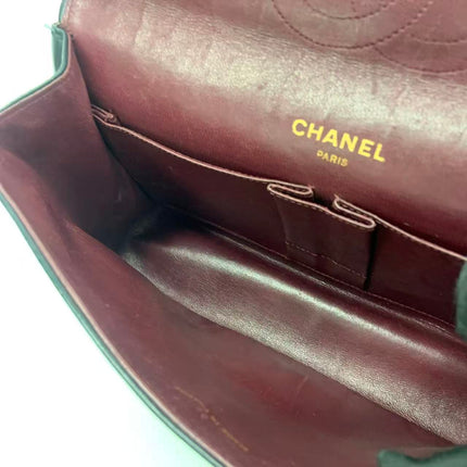 Chanel Classic Flap Vintage Black Lambskin Leather with Gold Hardware Chain Strap
