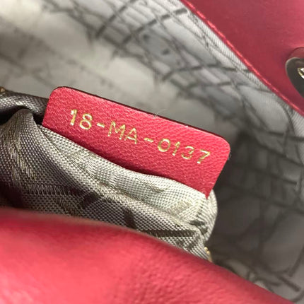 Lady Dior Mini Cuir d'Agneau Bordeaux Bandoulière Chaîne Métal Doré