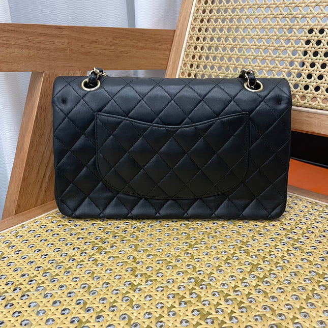 Chanel Classic Flap Medium Black Lambskin Leather Gold Hardware 2009-2010