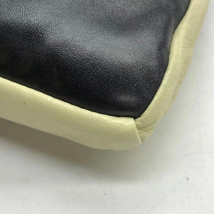 Chanel Classic Flap Moyen Cuir Caviar Noir