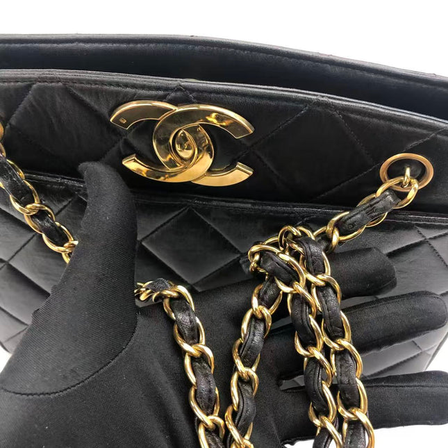 Chanel Vintage XL CC Black Quilted Lambskin Leather Tote Small