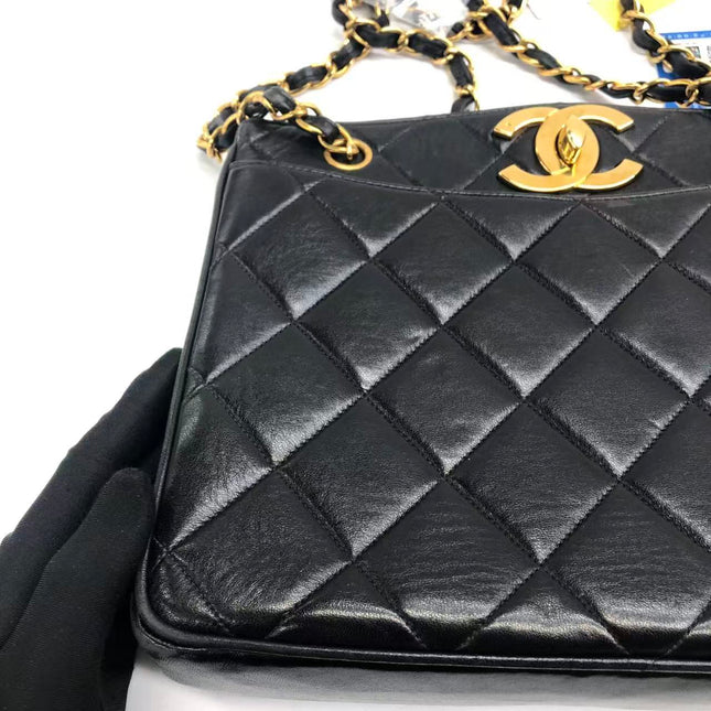 Chanel Vintage XL CC Black Quilted Lambskin Leather Tote Small