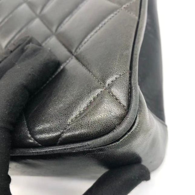 Chanel Vintage XL CC Black Quilted Lambskin Leather Tote Small