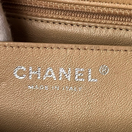 Chanel Classic Flap Rectangulaire Mini Cuir d'Agneau Beige Métal Argenté 2018