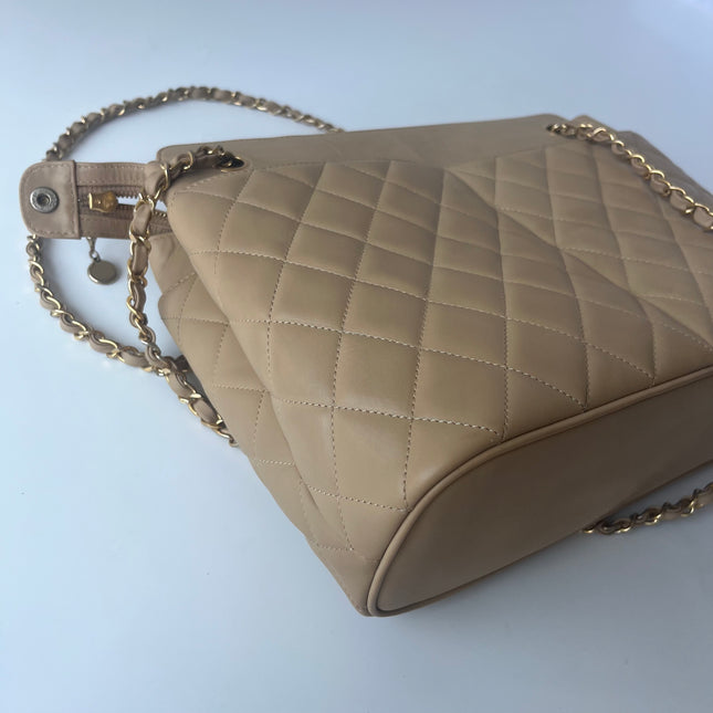 Chanel Vintage Beige Quilted Lambskin Tote Bag Gold Hardware