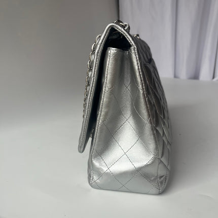 [Rare] Chanel Classic Flap Maxi Silver Lambskin Leather Single Flap Silver Hardware 2011