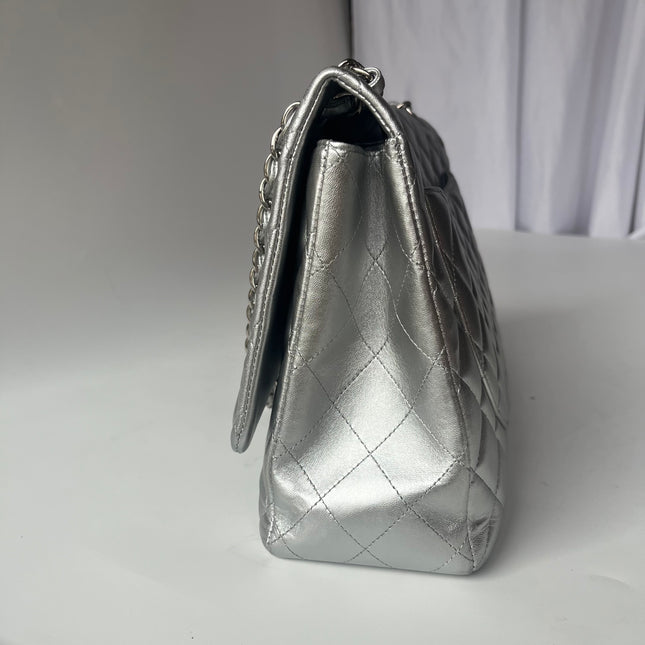 [Rare] Chanel Classic Flap Maxi Silver Lambskin Leather Single Flap Silver Hardware 2011