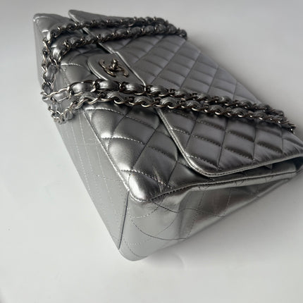 [Rare] Chanel Classic Flap Maxi Silver Lambskin Leather Single Flap Silver Hardware 2011