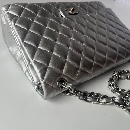 [Rare] Chanel Classic Flap Maxi Silver Lambskin Leather Single Flap Silver Hardware 2011