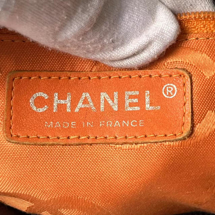 Sac bandoulière Chanel Cambon Medium en cuir de veau marron, logo CC en peau de serpent, double anse noire
