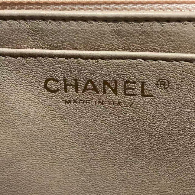 Chanel Classic Flap Jumbo Beige Caviar Leather Single Flap Gold Hardware 2009-10