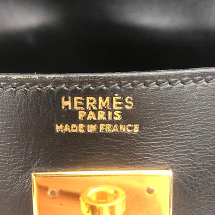Hermès Kelly 32 Retourne 1979 Black Box Leather Gold Hardware With Strap