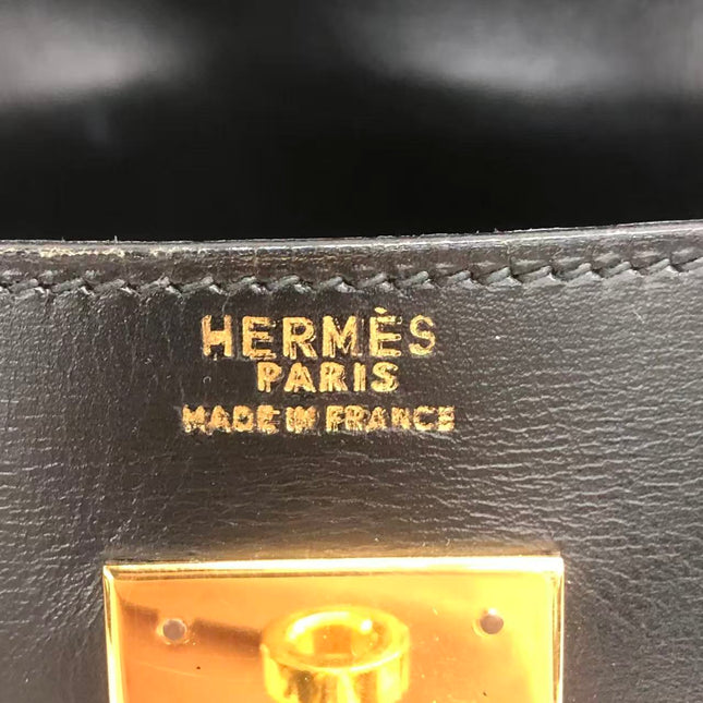 Hermès Kelly 32 Retourne 1979 Black Box Leather Gold Hardware With Strap