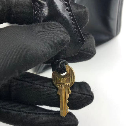 Hermès Kelly 32 Retourne 1979 Black Box Leather Gold Hardware With Strap