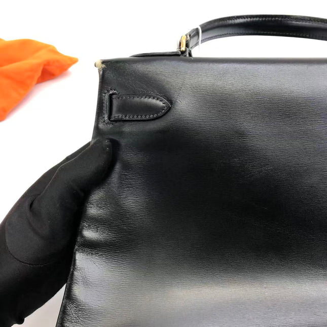 Hermès Kelly 32 Retourne 1979 Black Box Leather Gold Hardware With Strap