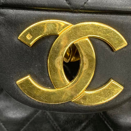 Vendu : Chanel Classic Flap Grand modèle, Agneau noir, vintage 1994, logo Mega CC plaqué or 24 carats