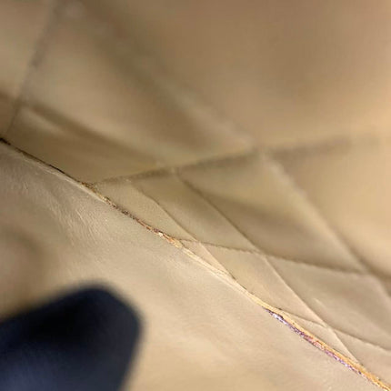 Chanel Classic Flap Medium Cuir d'agneau beige avec accastillage doré, 2009