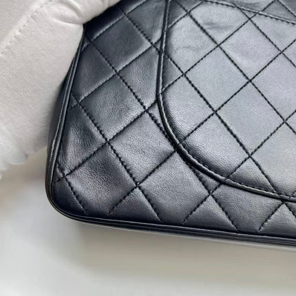 Chanel Classic Flap Vintage Black Lambskin Leather with Gold Hardware Chain Strap