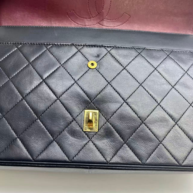 Chanel Classic Flap Vintage Black Lambskin Leather with Gold Hardware Chain Strap