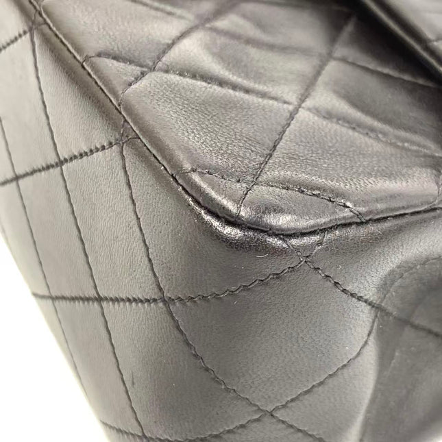 Chanel Classic Flap Medium Vintage Black Lambskin Leather 24k Gold Hardware 1994-1996