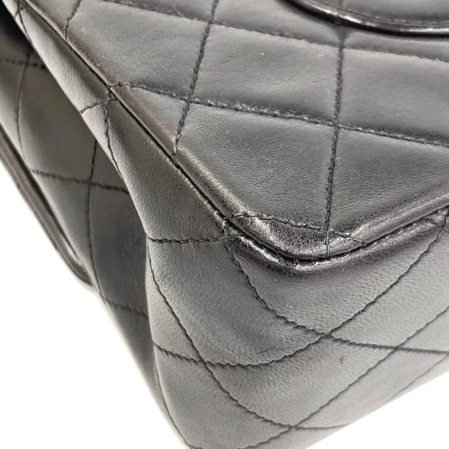 Chanel Classic Flap Medium Vintage Black Lambskin Leather 24k Gold Hardware 1994-1996