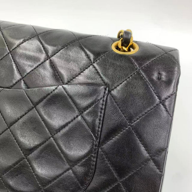 Chanel Classic Flap Medium Vintage Black Lambskin Leather 24k Gold Hardware 1994-1996