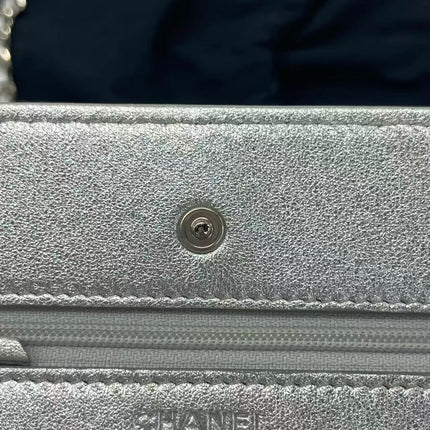 Chanel Wallet on Chain Silver Iridescent Lizard-skin Effect Embossed Leather