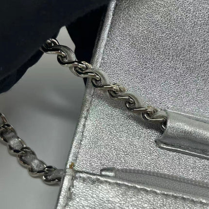 Chanel Wallet on Chain Silver Iridescent Lizard-skin Effect Embossed Leather