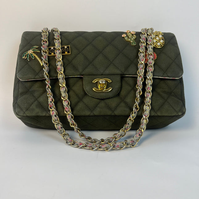 Chanel-Geldbörse mit Kette, klassischer Klappe, rotes Kaviarleder