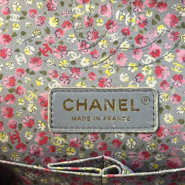 Chanel-Geldbörse mit Kette, klassischer Klappe, rotes Kaviarleder